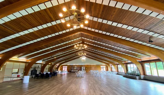 the dining room at the Y at Watson Woods