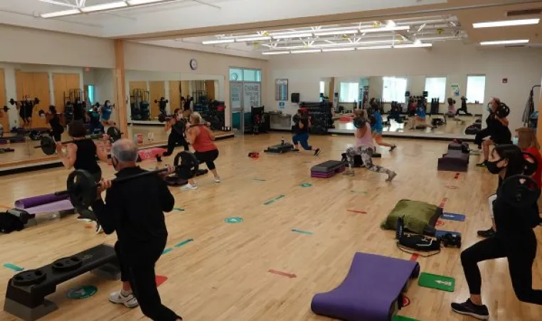 Ballet Barre Class Helps Utah Women Improve Core Strength For