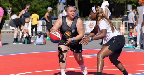 teams competing on the Top Women's Court in 2026