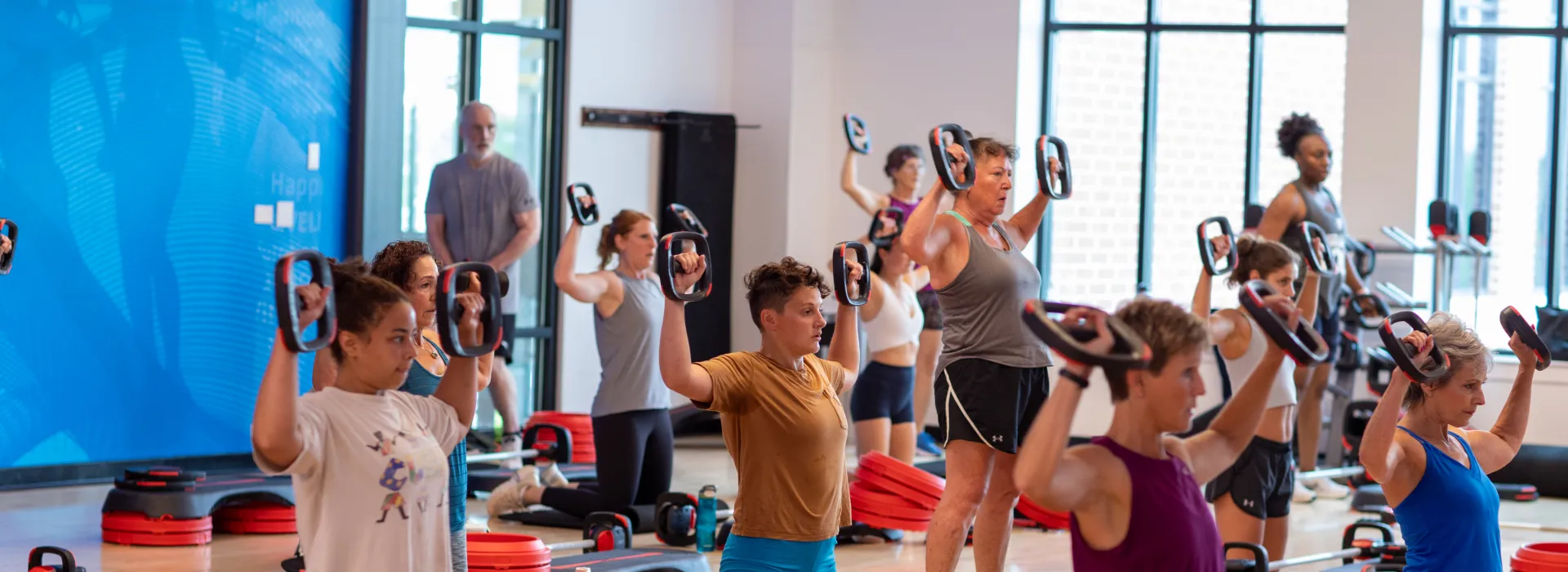 Members working out in Group Ex at Schottland