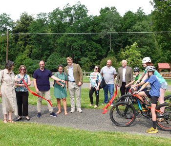 ribbon cutting ceremony